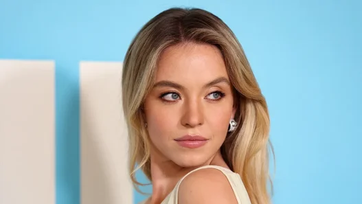 sydney sweeney hot