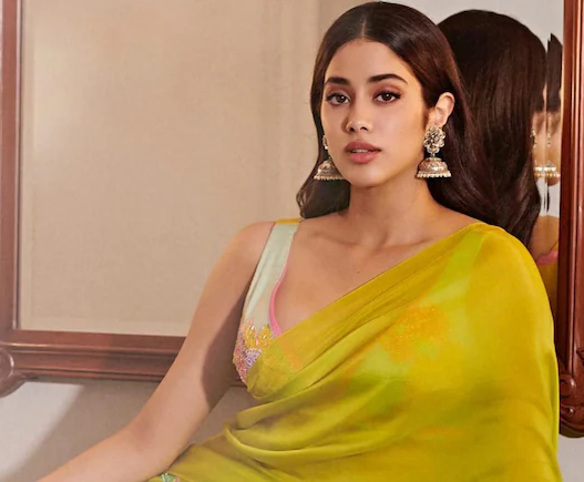 jahnvi-kapoor-hot